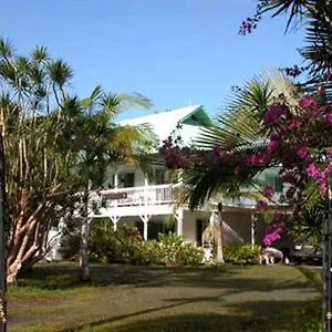 4* Frühstückspension Lava Tree Tropic